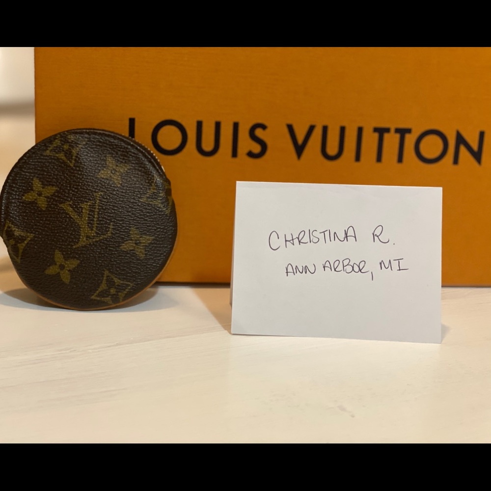Authentic Louis Vuitton Round Coin Purse